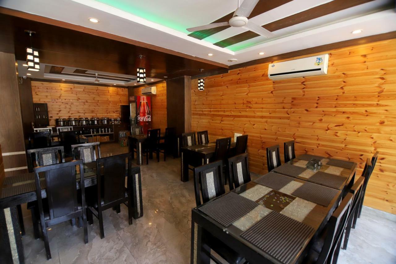 Hotel Sk International Rishīkesh Buitenkant foto