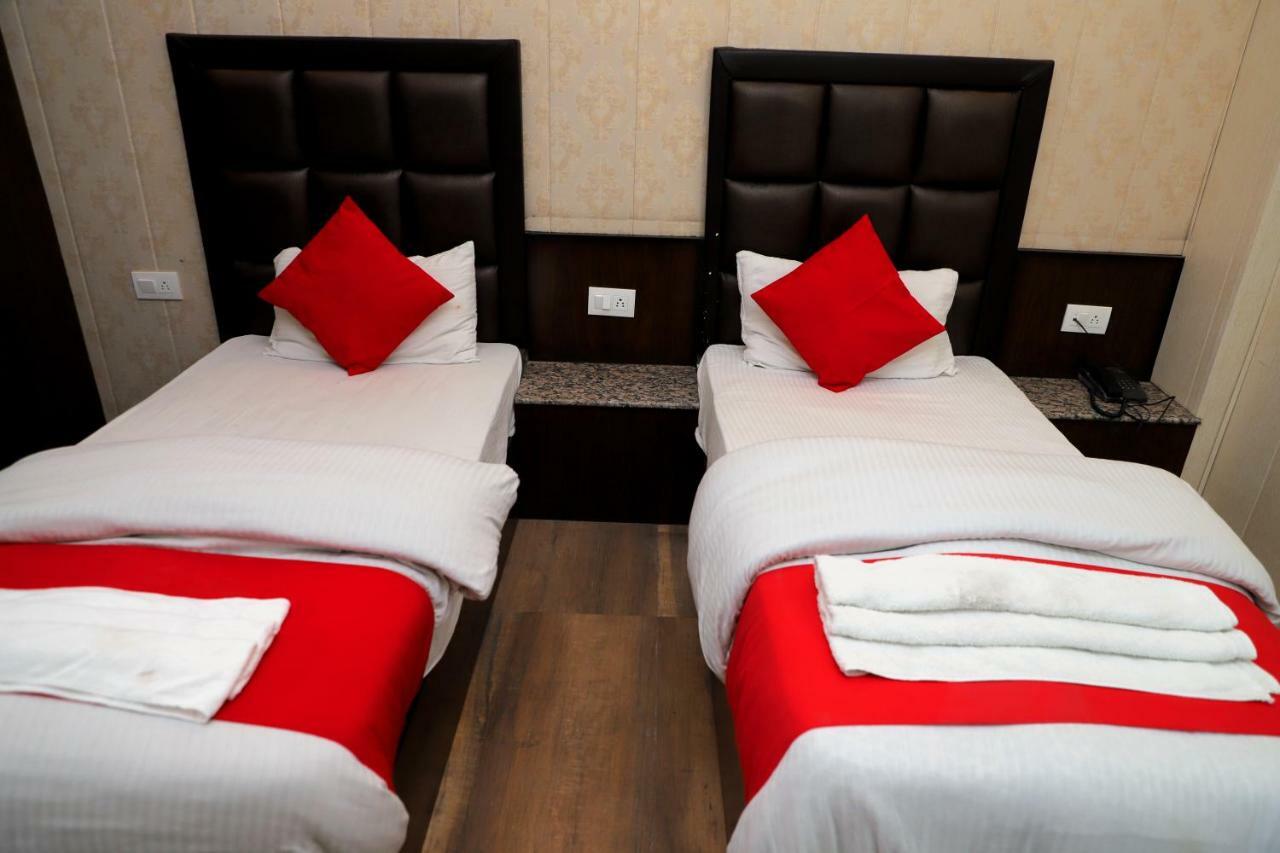 Hotel Sk International Rishīkesh Buitenkant foto