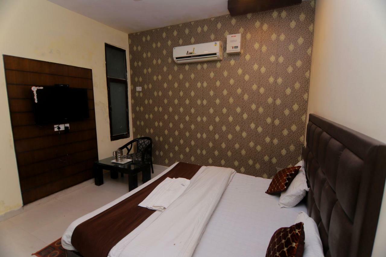 Hotel Sk International Rishīkesh Buitenkant foto