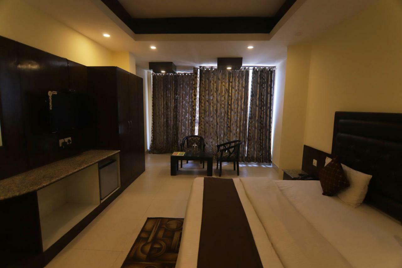 Hotel Sk International Rishīkesh Buitenkant foto