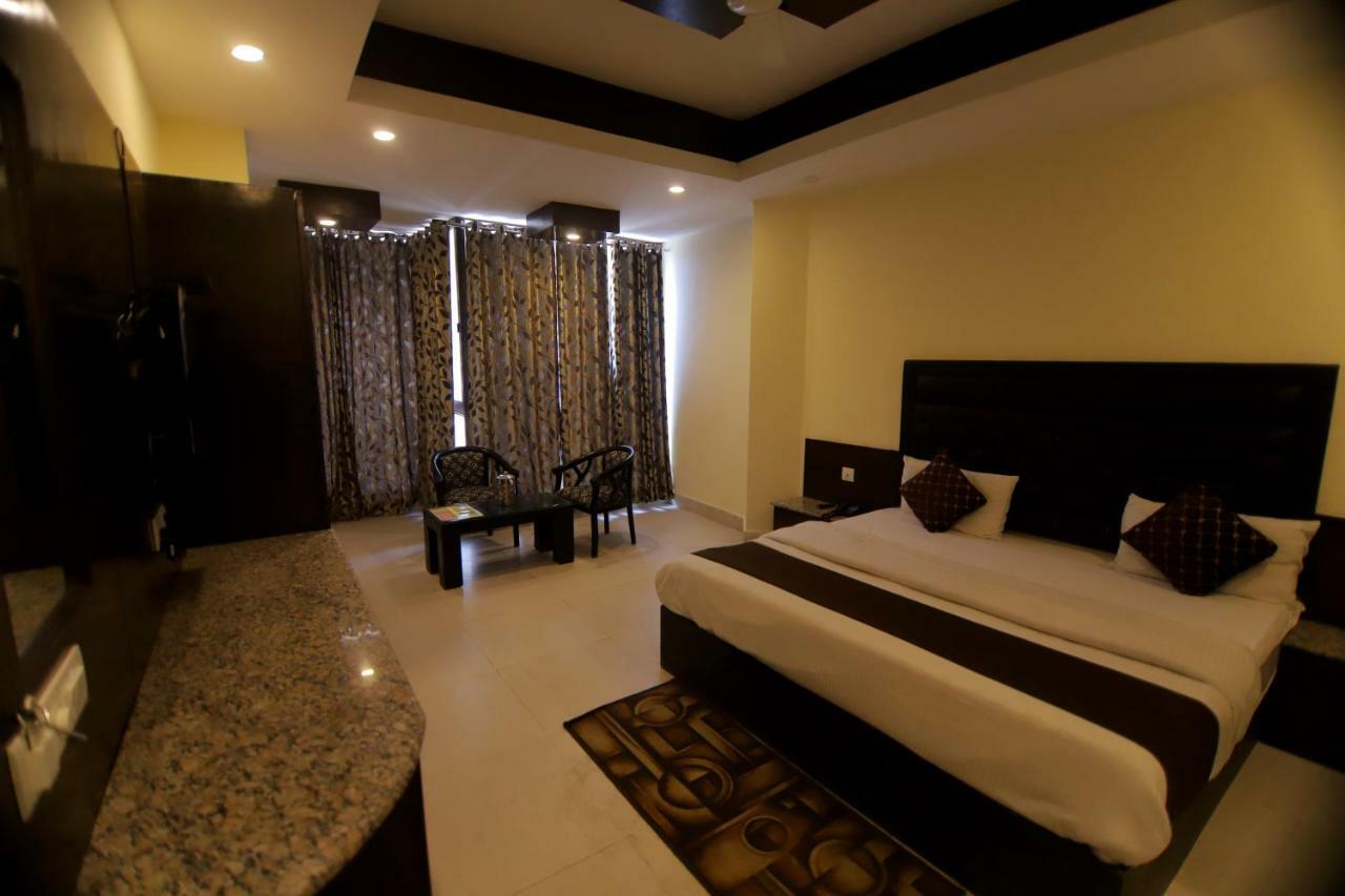 Hotel Sk International Rishīkesh Buitenkant foto
